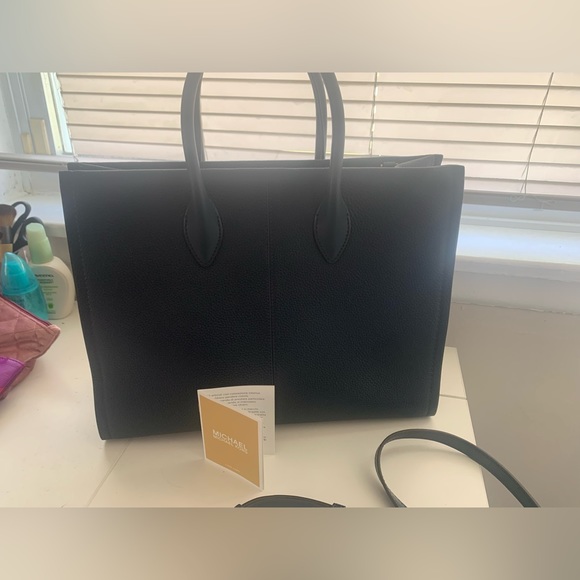 navy michael kors tote bag - Picture 2 of 3